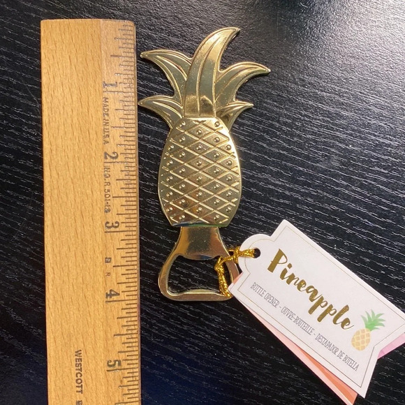 NWT Pineapple Bottle Opener (3 Available) - Picture 9 of 10